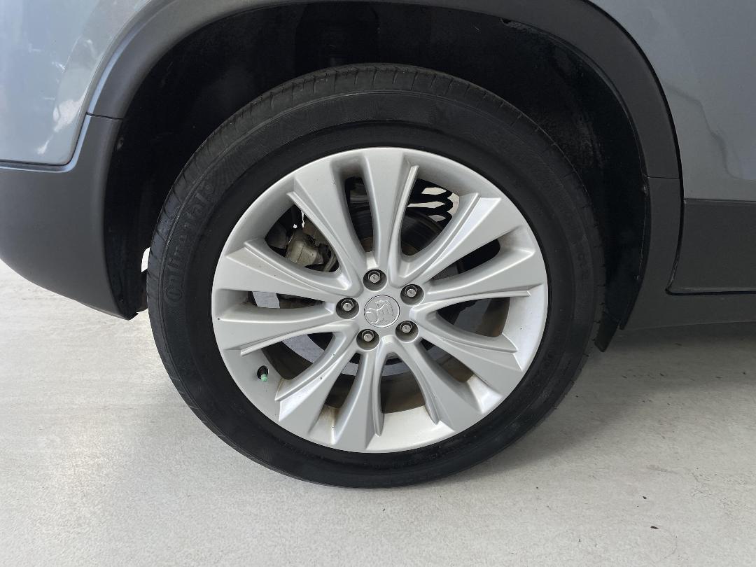 Photo '12' of Holden Trax Photo '12' of Holden Trax