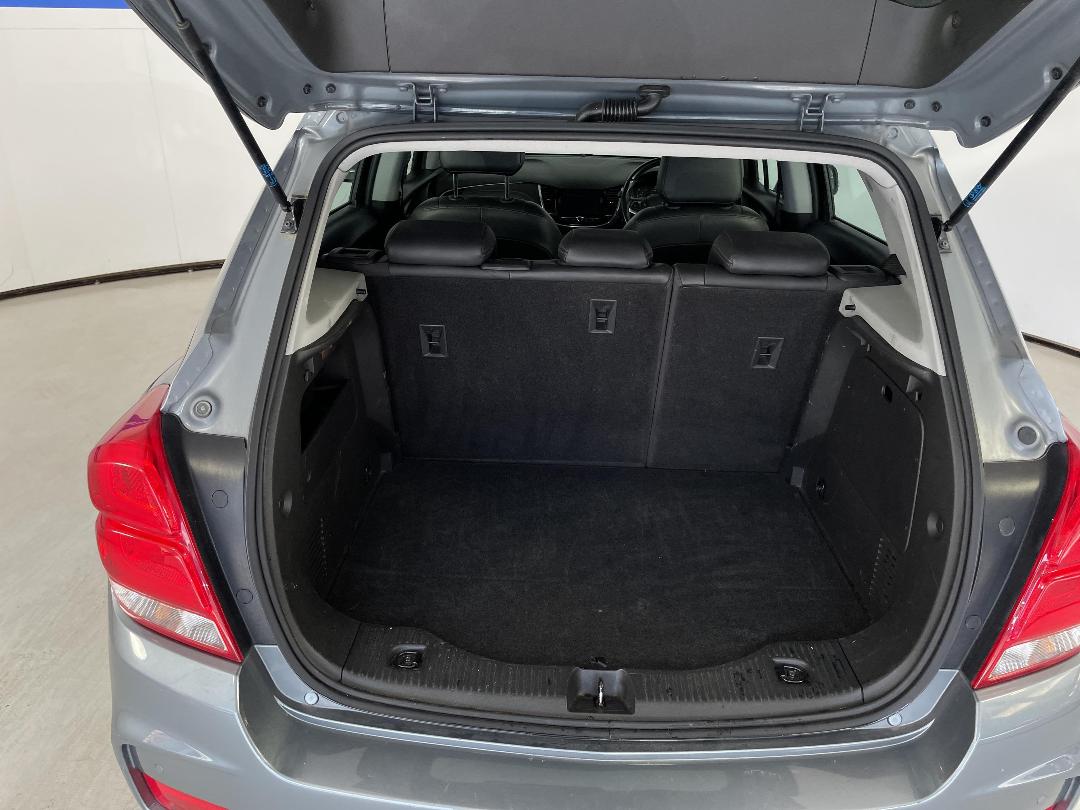 Photo '14' of Holden Trax Photo '14' of Holden Trax