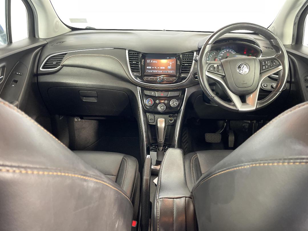 Photo '18' of Holden Trax Photo '18' of Holden Trax