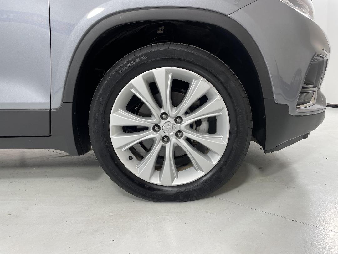 Photo '9' of Holden Trax Photo '9' of Holden Trax