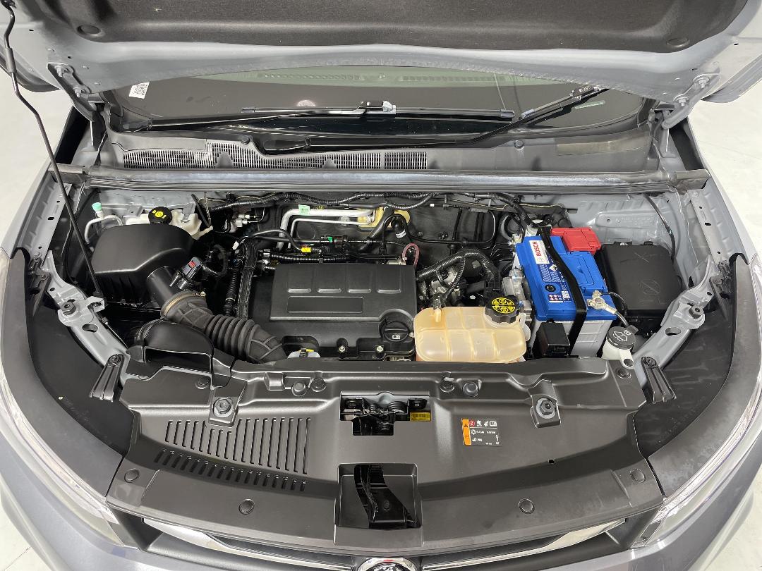 Photo '13' of Holden Trax Photo '13' of Holden Trax