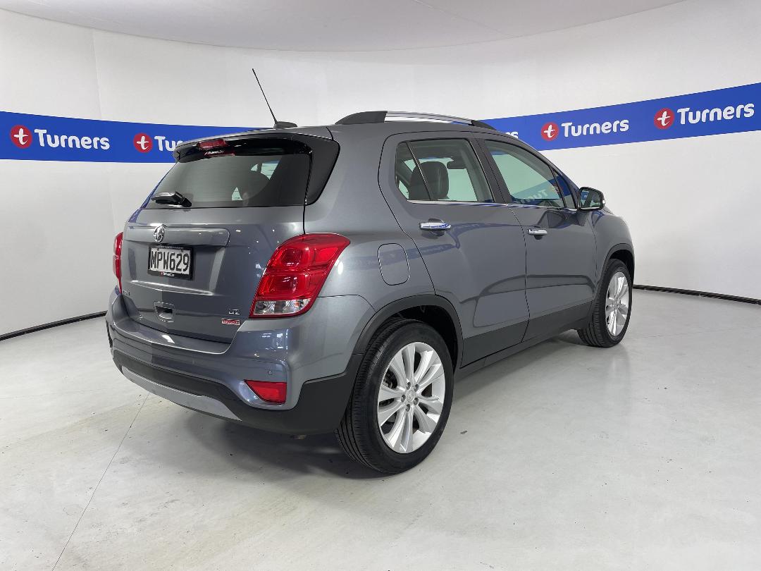 Photo '7' of Holden Trax Photo '7' of Holden Trax