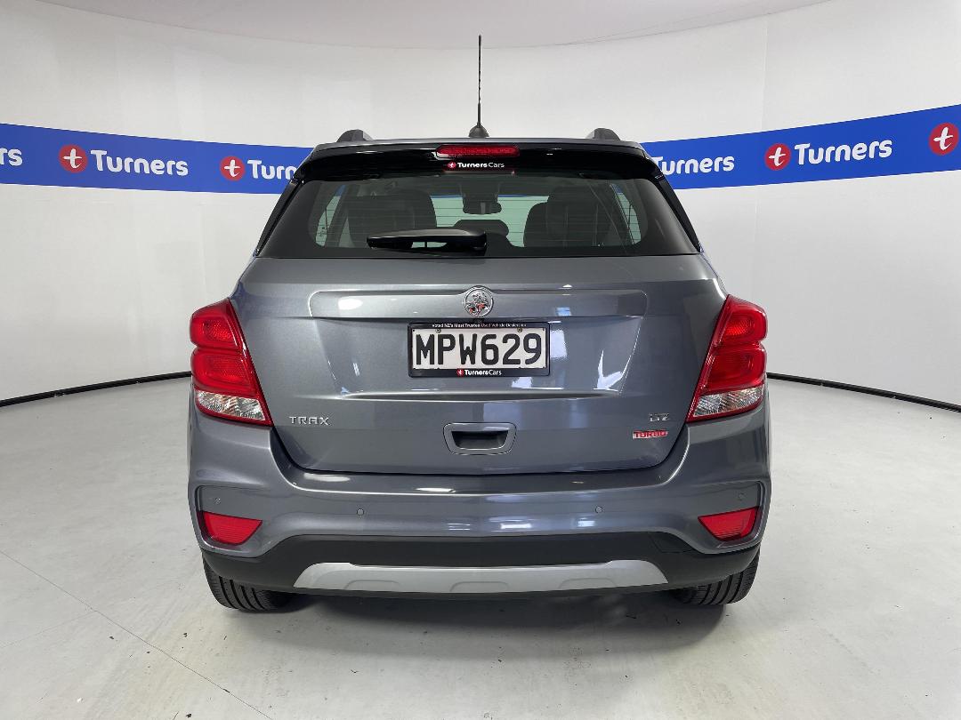 Photo '6' of Holden Trax Photo '6' of Holden Trax