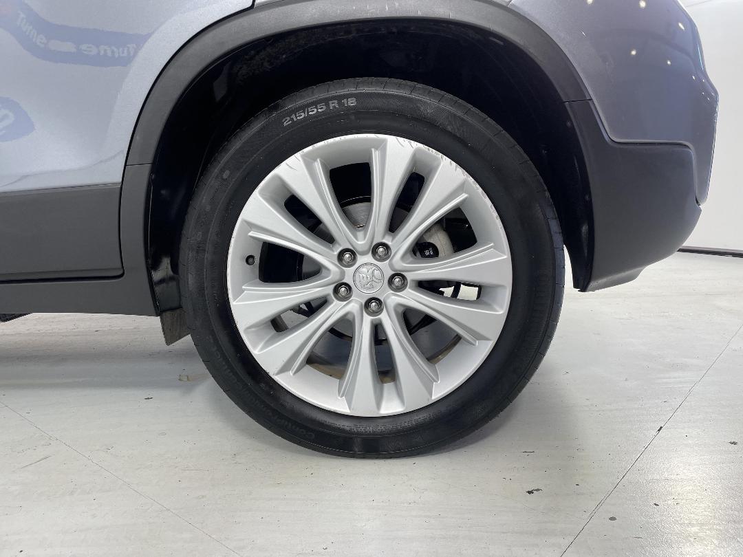 Photo '11' of Holden Trax Photo '11' of Holden Trax