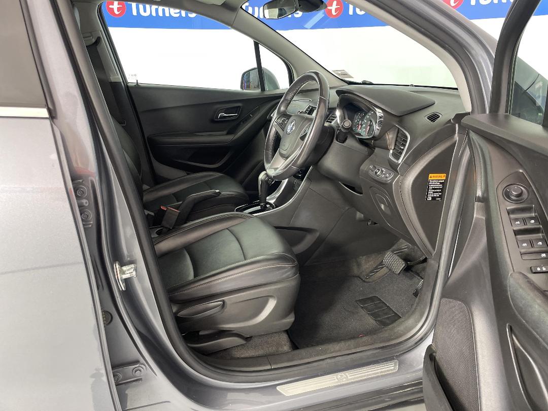 Photo '16' of Holden Trax Photo '16' of Holden Trax