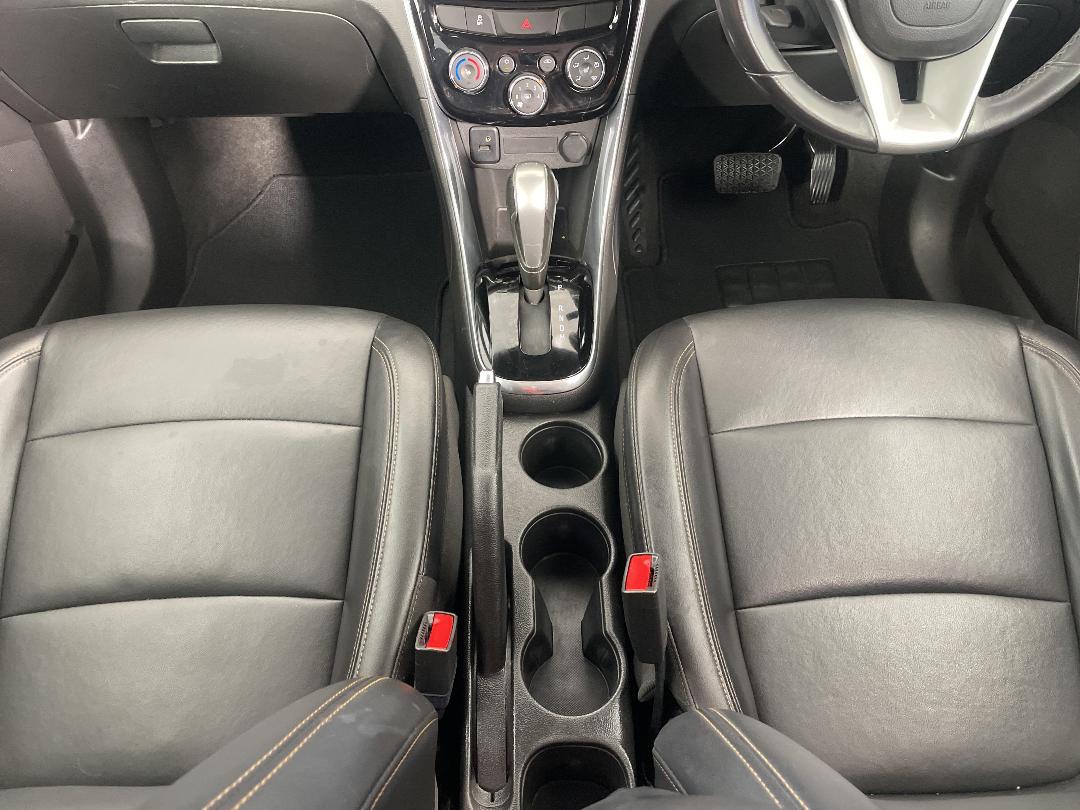 Photo '18' of Holden Trax Photo '18' of Holden Trax