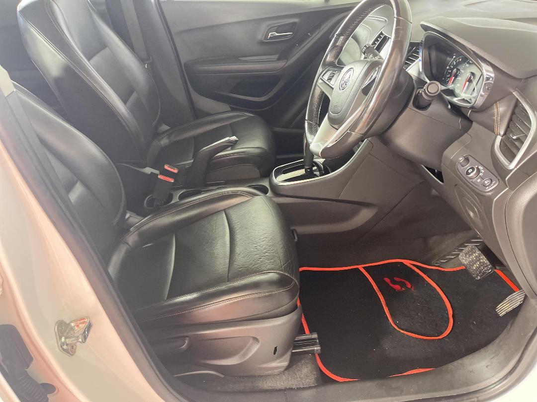 Photo '16' of Holden Trax