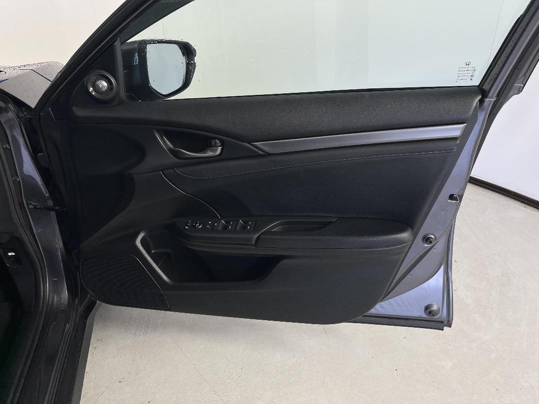 Photo '15' of Honda Civic Photo '15' of Honda Civic