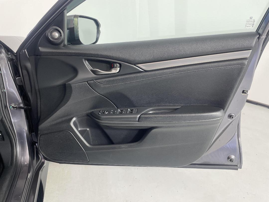 Photo '15' of Honda Civic