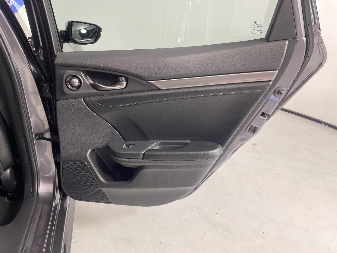 Photo '19' of Honda Civic