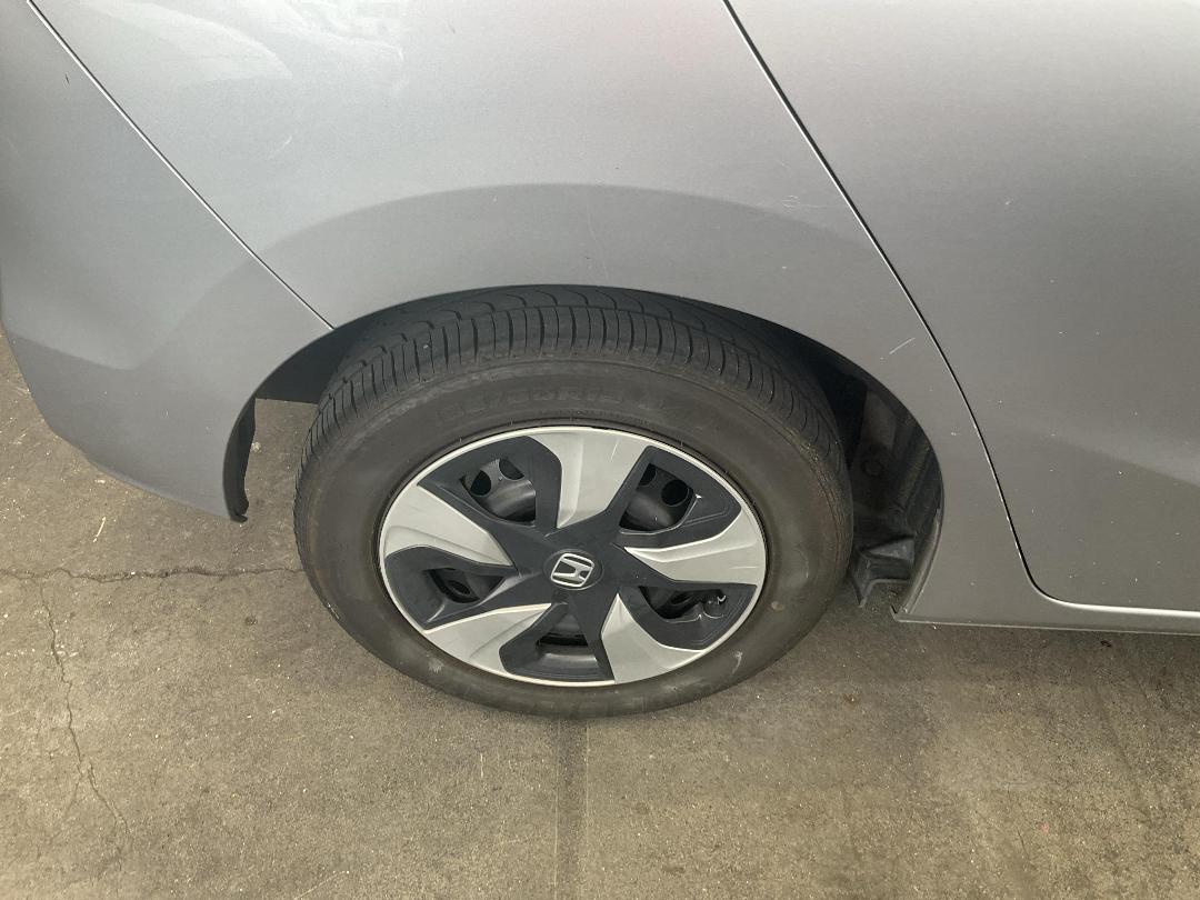 Photo '10' of Honda FIT Hybrid Photo '10' of Honda FIT Hybrid