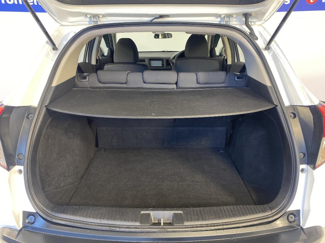 Photo '14' of Honda HR-V Photo '14' of Honda HR-V