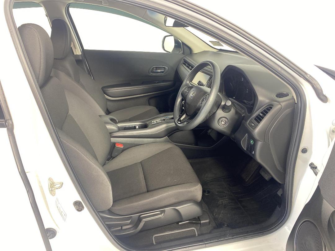 Photo '16' of Honda HR-V Photo '16' of Honda HR-V