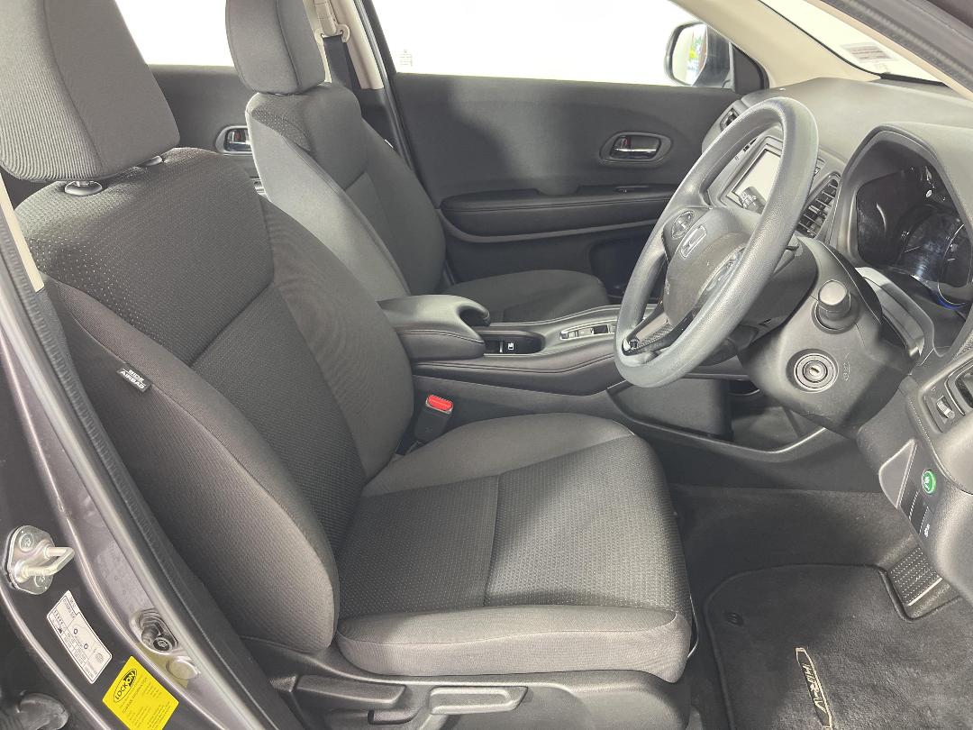 Photo '16' of Honda HR-V Photo '16' of Honda HR-V