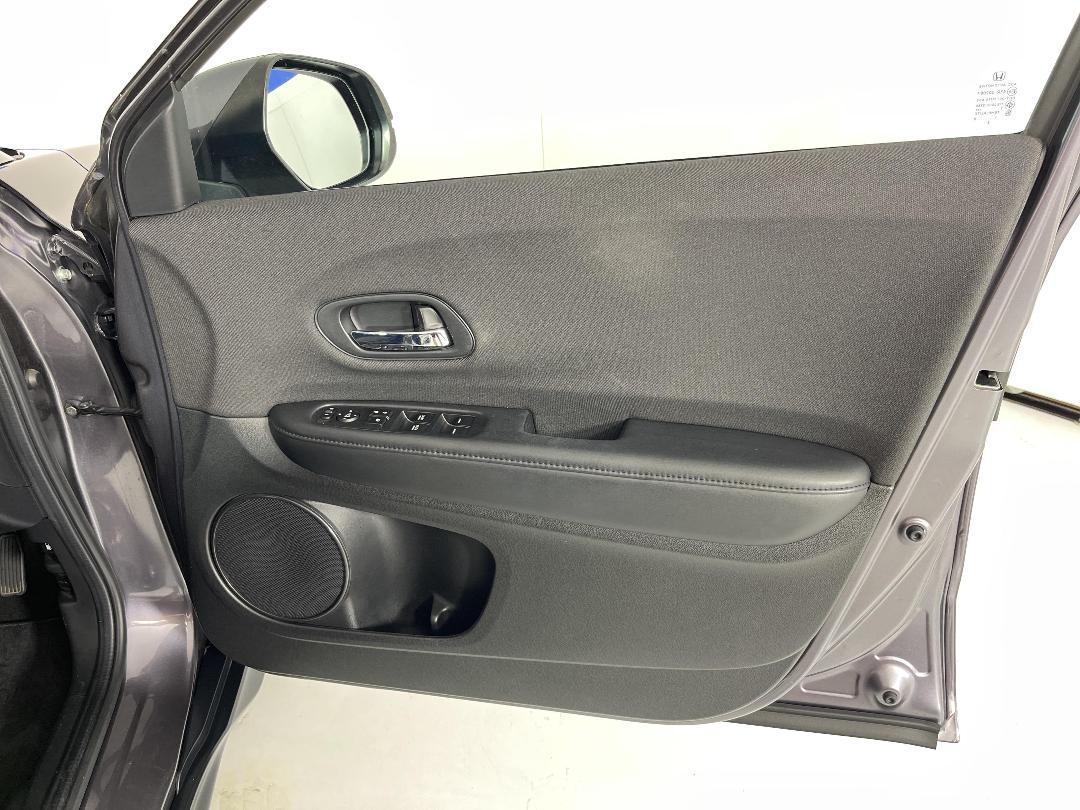 Photo '15' of Honda HR-V Photo '15' of Honda HR-V