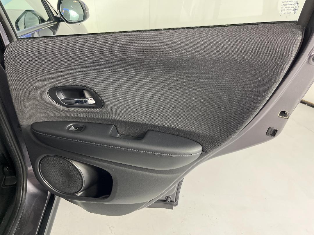 Photo '19' of Honda HR-V Photo '19' of Honda HR-V