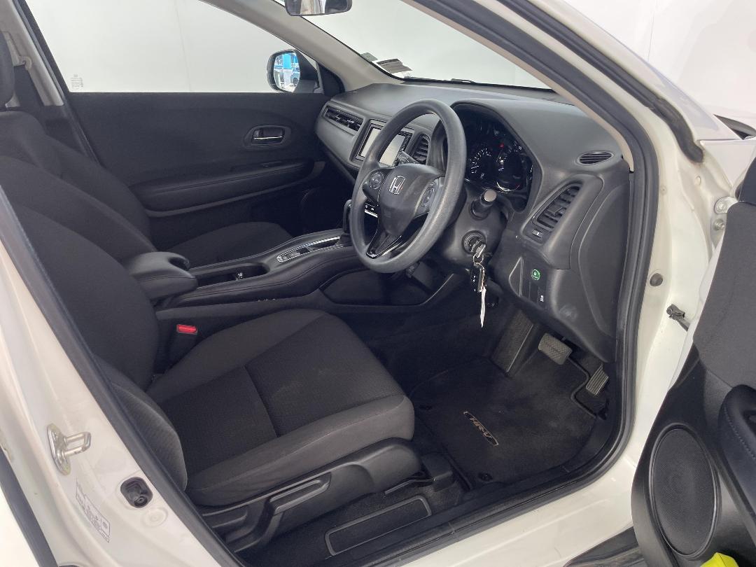 Photo '16' of Honda HR-V