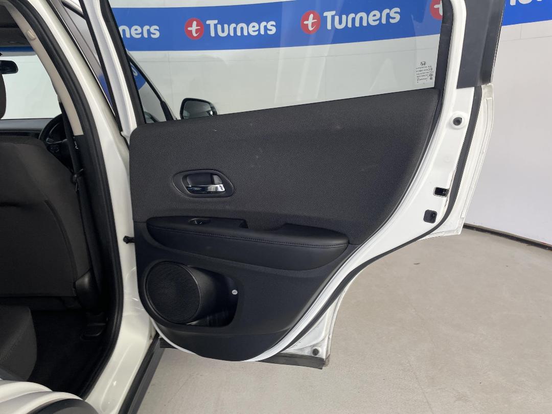 Photo '19' of Honda HR-V