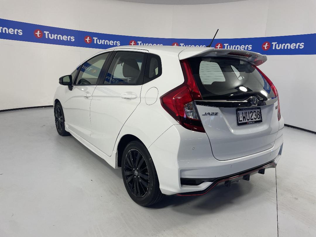 Photo '5' of Honda Jazz Photo '5' of Honda Jazz