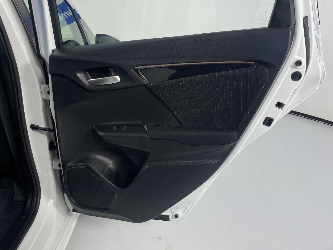 Photo '19' of Honda Jazz Photo '19' of Honda Jazz