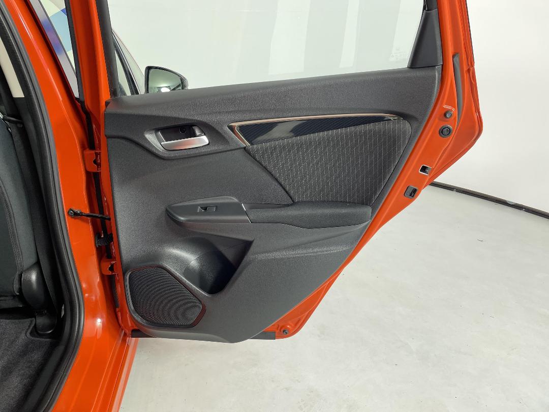 Photo '19' of Honda Jazz Photo '19' of Honda Jazz