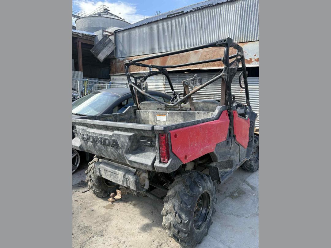 Photo '5' of Honda Pioneer Photo '5' of Honda Pioneer