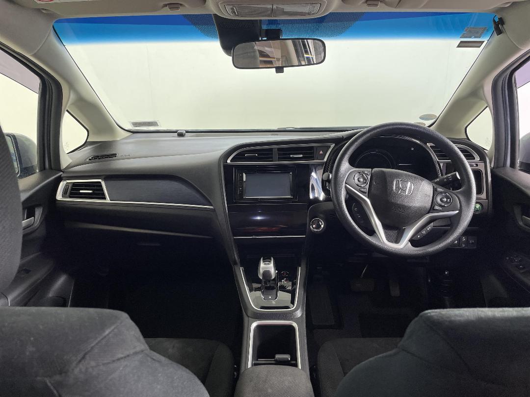 Photo '17' of Honda Shuttle