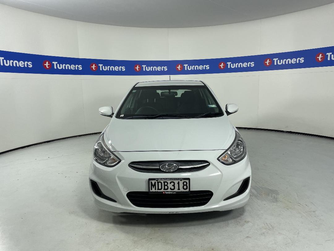 Photo '2' of Hyundai Accent