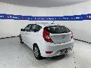 Thumbnail '5' of Hyundai Accent