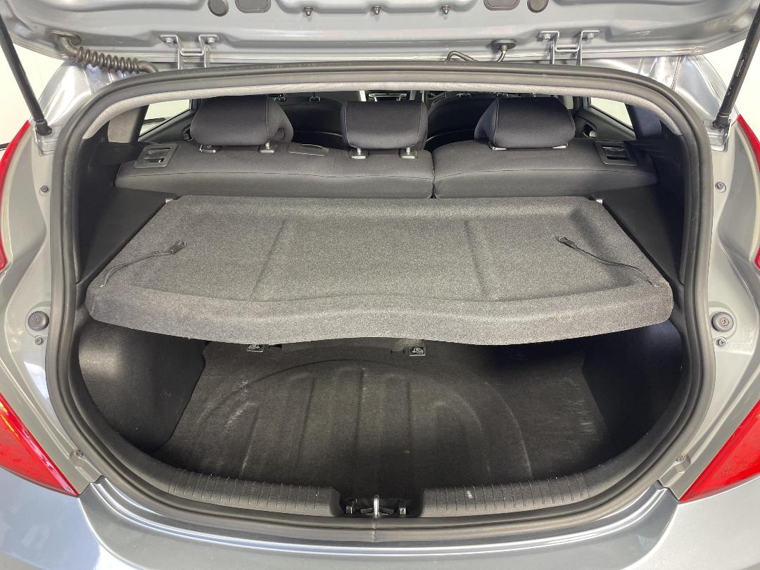 Photo '14' of Hyundai Accent