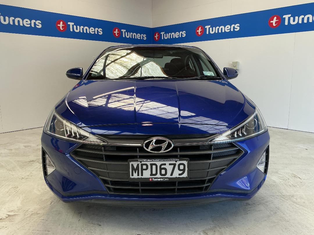 Photo '2' of Hyundai Elantra