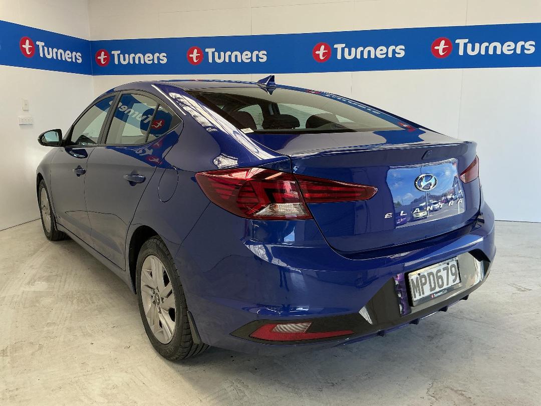 Photo '5' of Hyundai Elantra