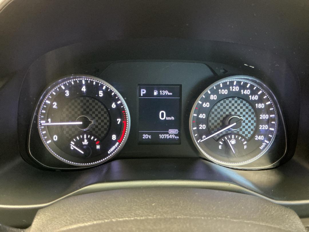 Photo '21' of Hyundai Elantra