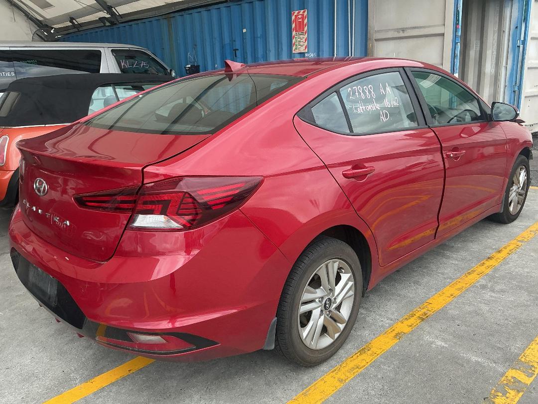 Photo '6' of Hyundai Elantra PE