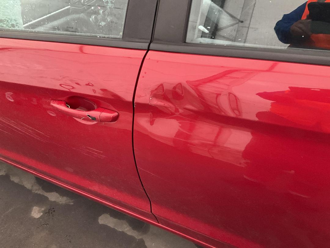 Photo '6' of Hyundai Elantra PE