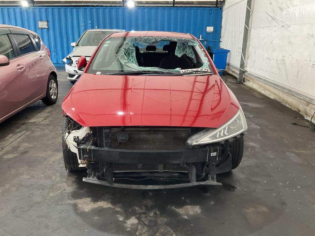 Photo '2' of Hyundai Elantra PE