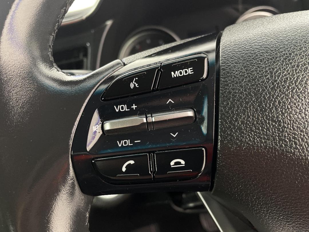 Photo '25' of Hyundai Elantra