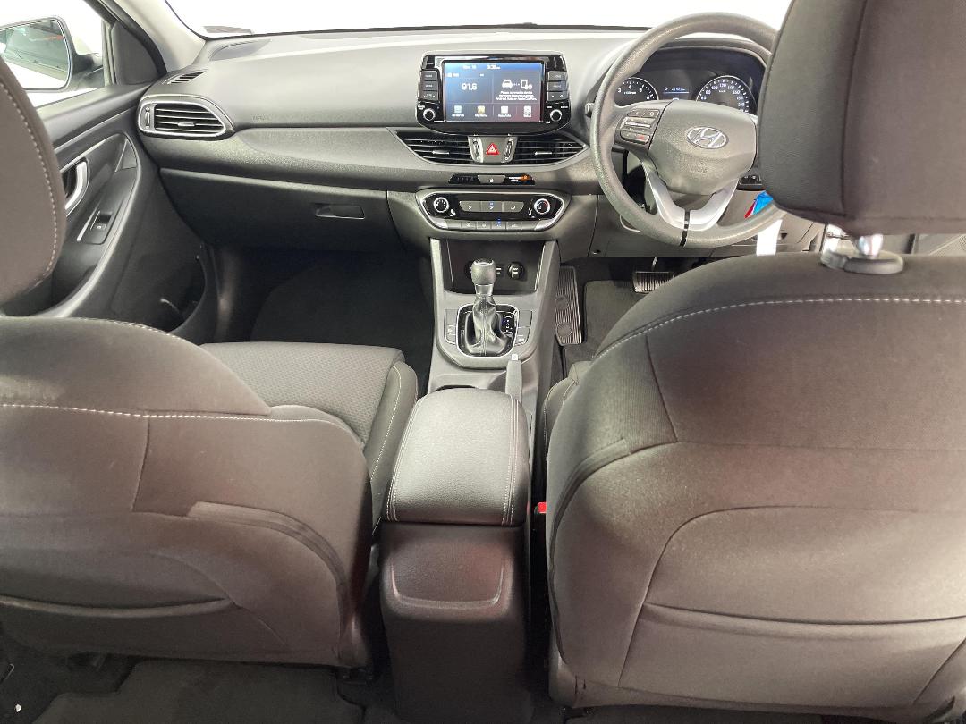 Photo '18' of Hyundai I30