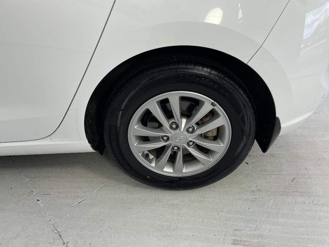 Photo '11' of Hyundai I30