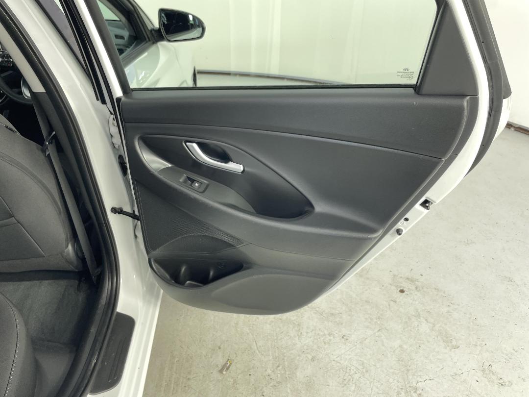 Photo '19' of Hyundai I30