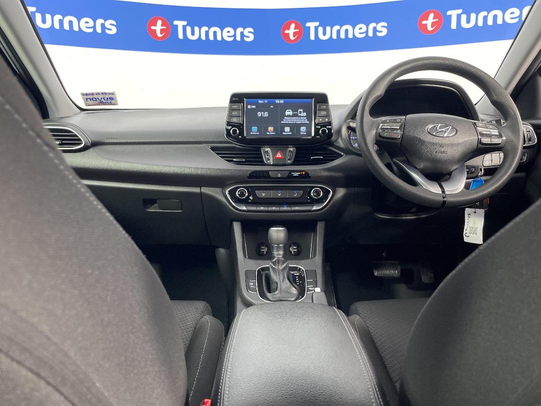 Photo '18' of Hyundai I30