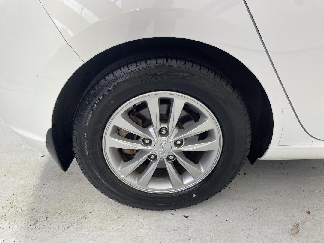 Photo '12' of Hyundai I30