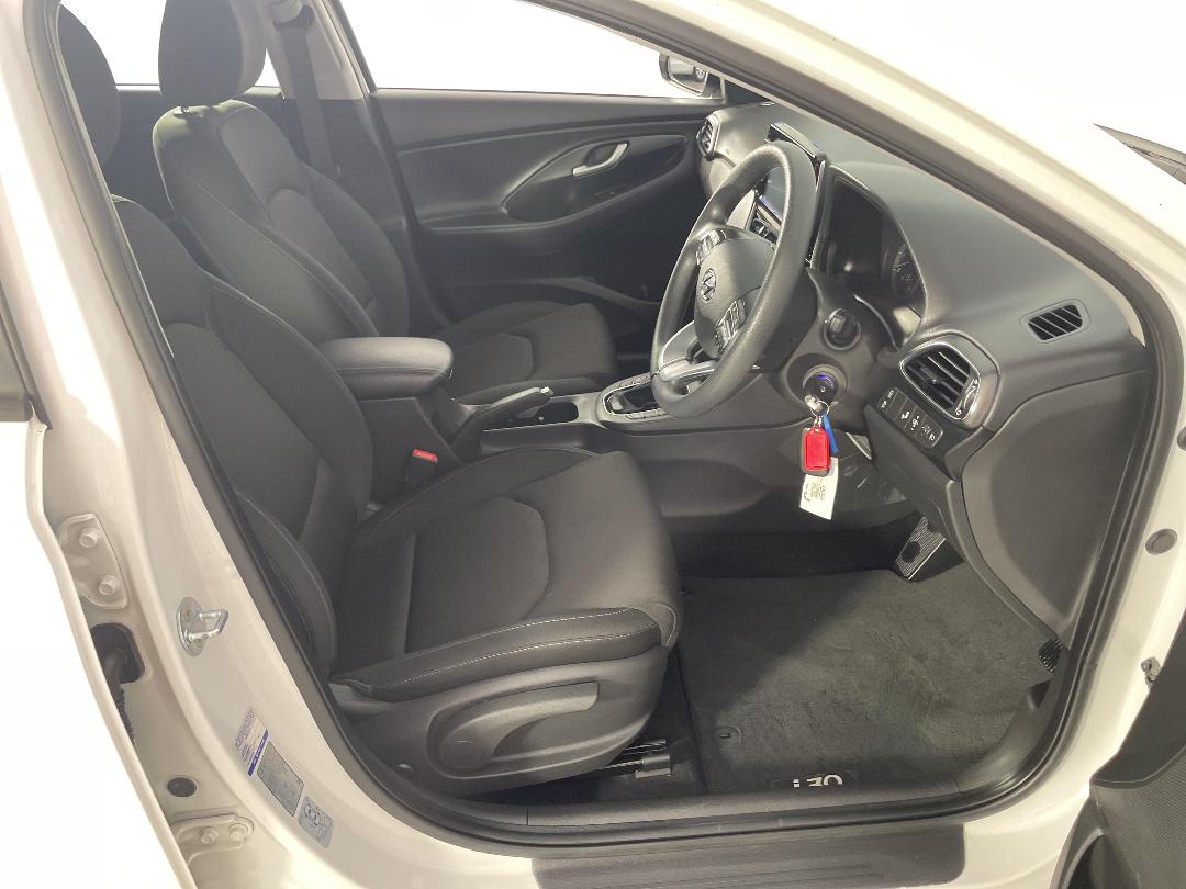 Photo '16' of Hyundai I30