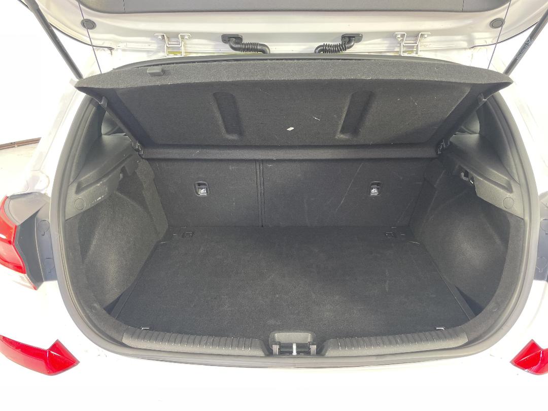 Photo '14' of Hyundai I30 Photo '14' of Hyundai I30