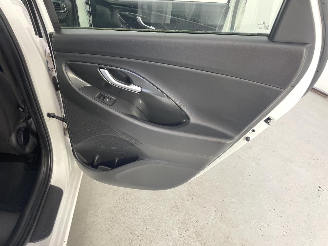 Photo '19' of Hyundai I30 Photo '19' of Hyundai I30