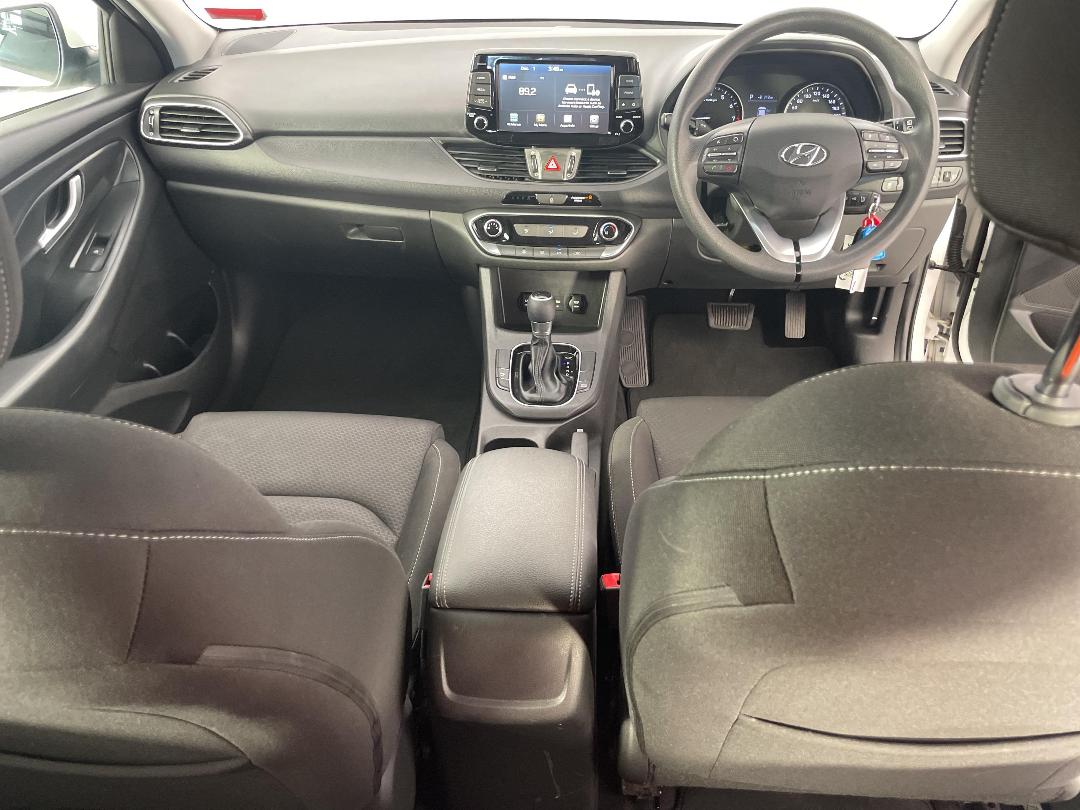 Photo '18' of Hyundai I30 Photo '18' of Hyundai I30