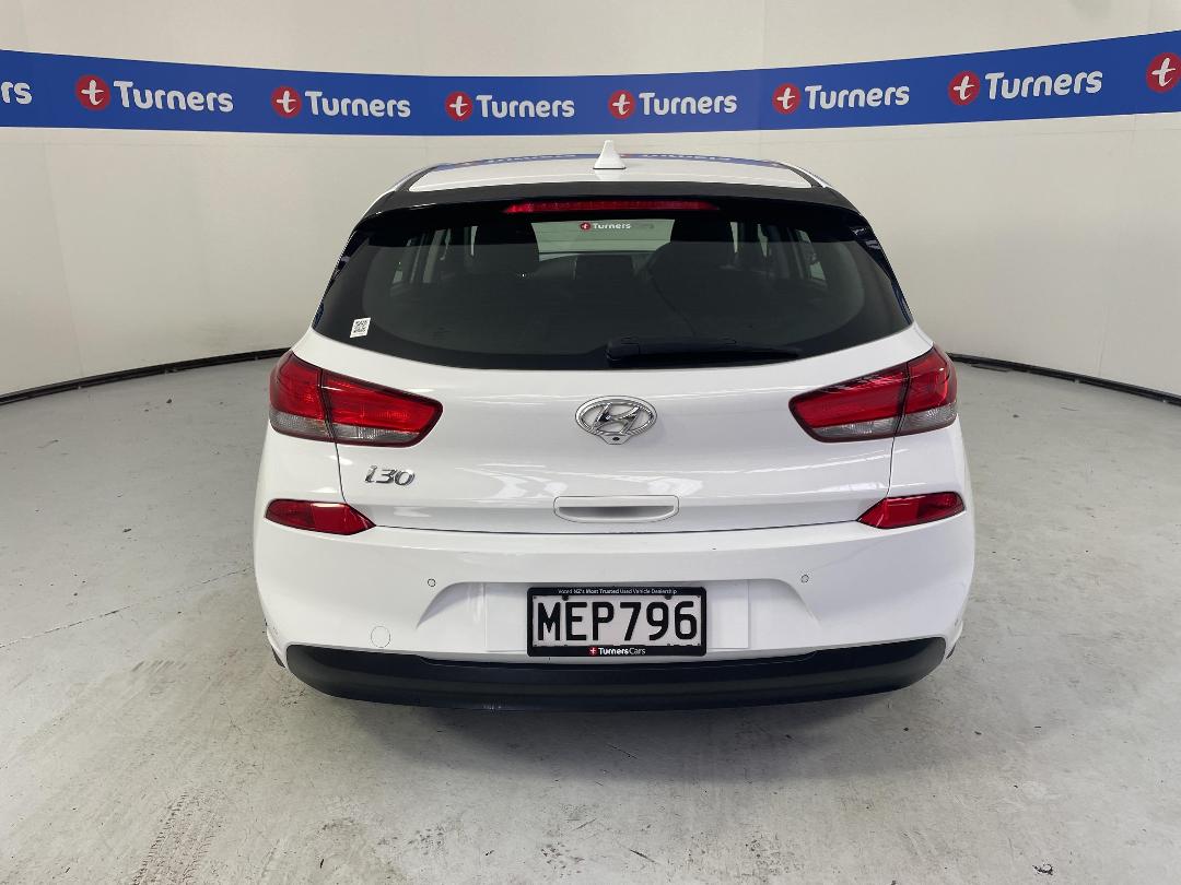 Photo '6' of Hyundai I30 Photo '6' of Hyundai I30