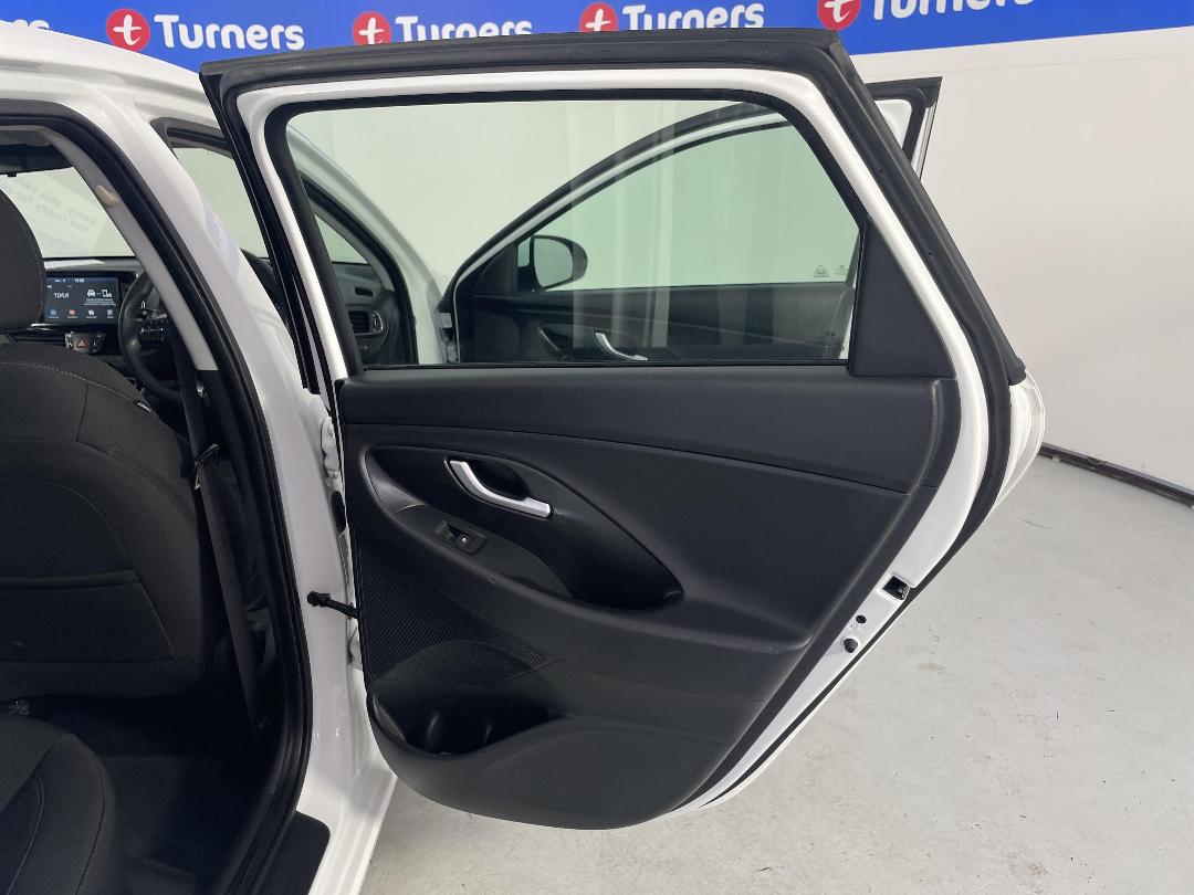 Photo '19' of Hyundai I30 Photo '19' of Hyundai I30