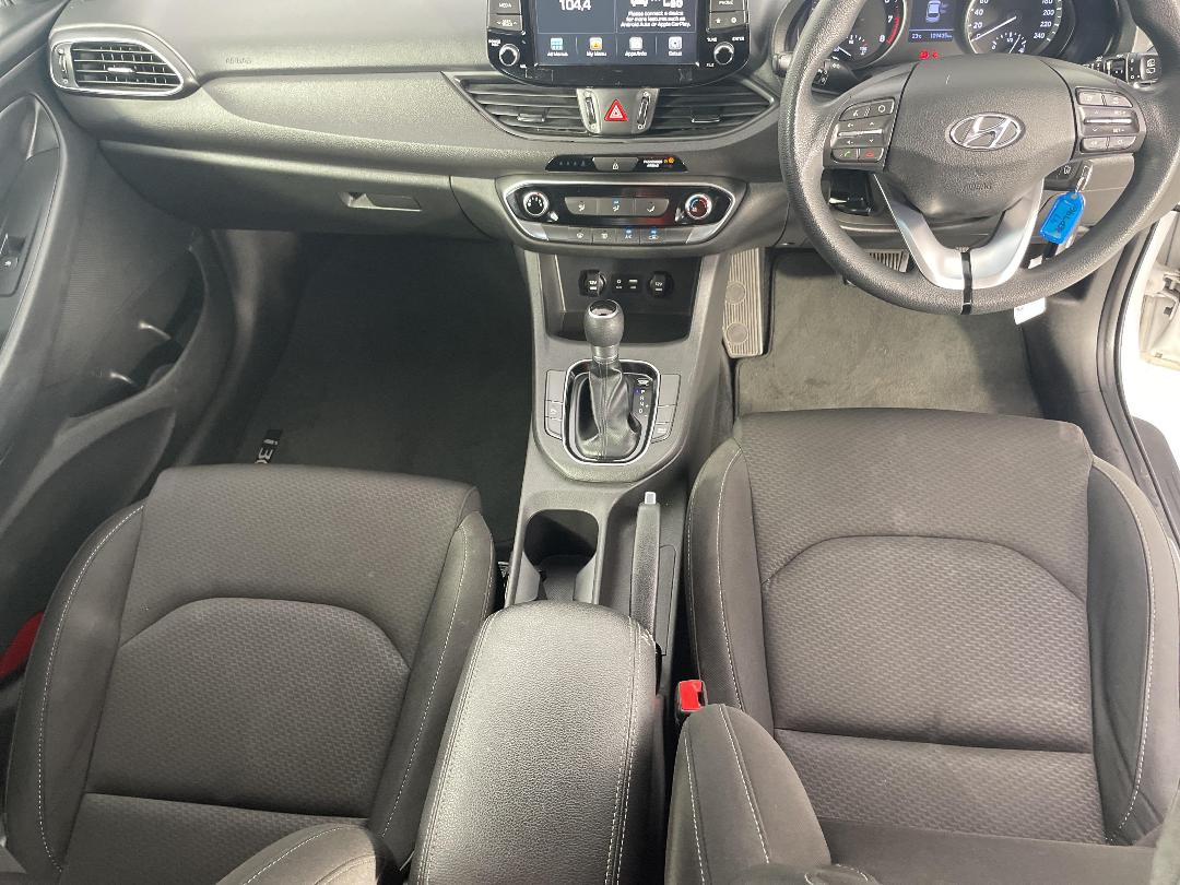 Photo '18' of Hyundai I30 Photo '18' of Hyundai I30