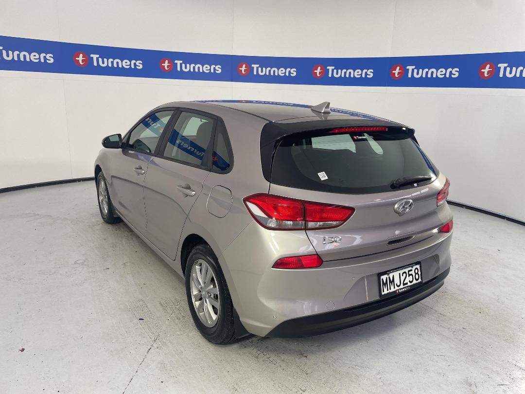 Photo '5' of Hyundai I30 Photo '5' of Hyundai I30